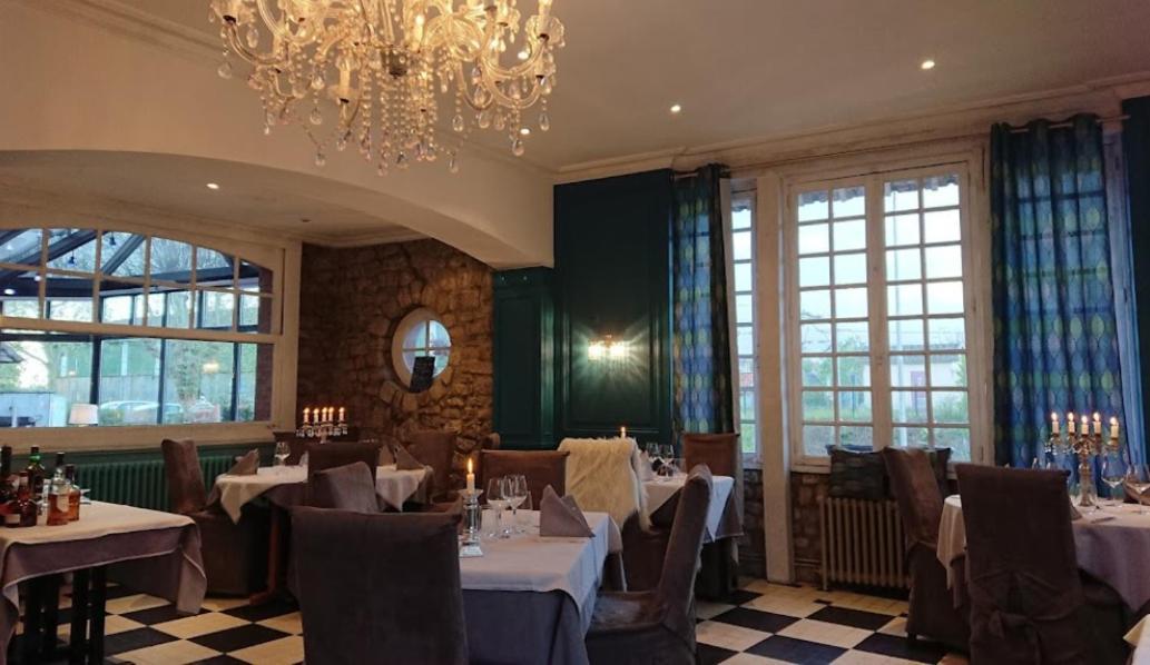 Logis Hotel Restaurant L'Auberge Normande แกรองตอง ภายนอก รูปภาพ