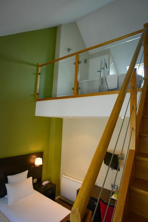 Logis Hotel Restaurant L'Auberge Normande แกรองตอง ภายนอก รูปภาพ