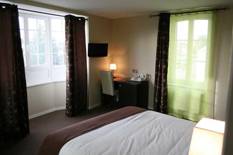 Logis Hotel Restaurant L'Auberge Normande แกรองตอง ภายนอก รูปภาพ