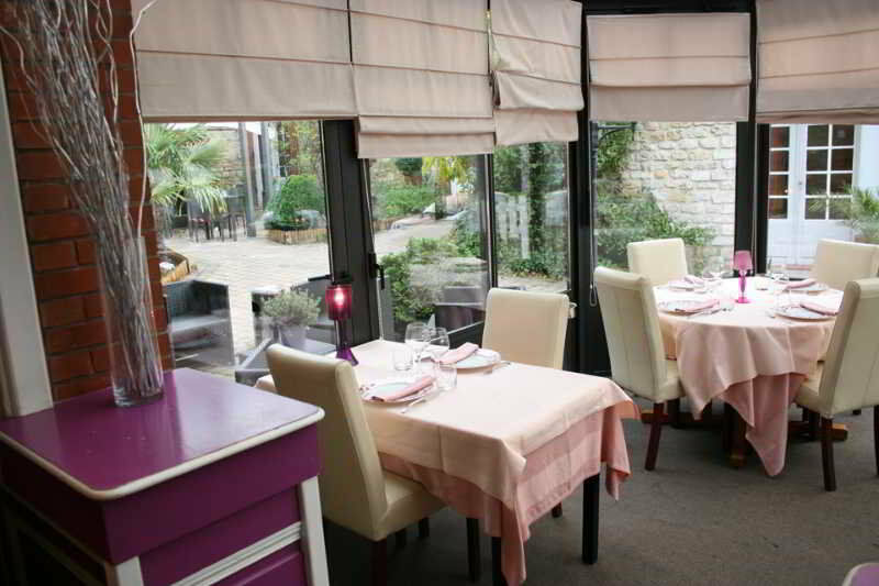 Logis Hotel Restaurant L'Auberge Normande แกรองตอง ภายนอก รูปภาพ